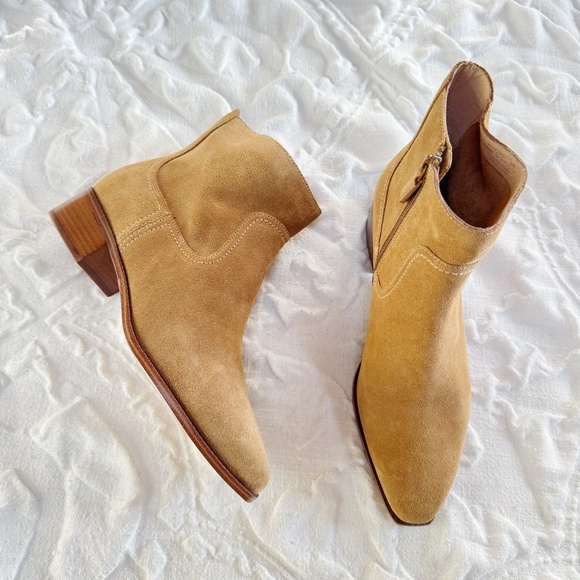 Cole Haan Women's Modern Naia Ankle Boot Size 9 New - Picture 3 of 7